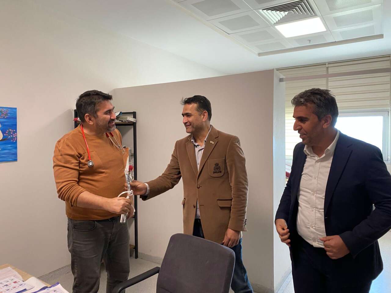 AK Parti Milas İlçe Teşkilatı’ndan 14 Mart’ta Sağlık Çalışanlarına Ziyaret 7